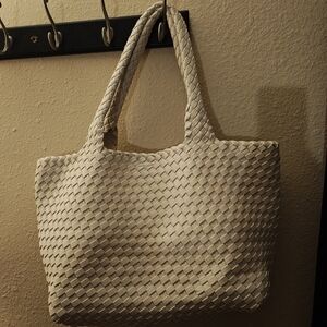Sophisticated Woven Leather Shoulder Tote in Cream